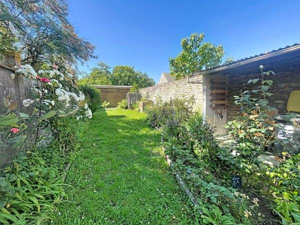 Vente                                                      Maison
                        
                     4 pièces                      96 m2                     à Dourdan