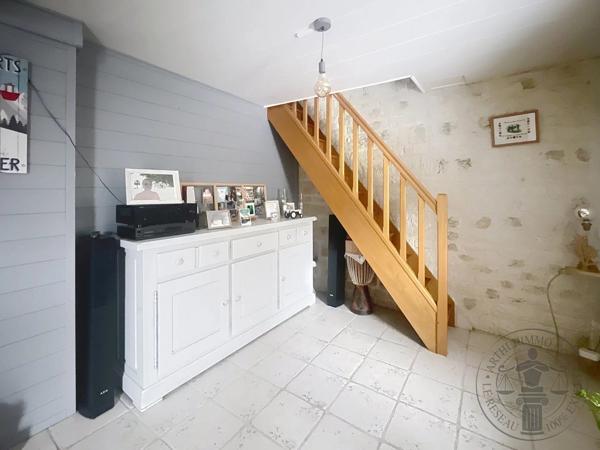 Vente                                                      Maison
                        
                     4 pièces                      96 m2                     à Dourdan