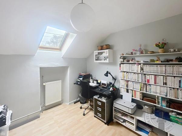 Vente                                                      Maison
                        
                     4 pièces                      96 m2                     à Dourdan