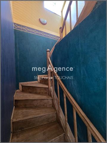 Maison à ERNEE, 53500 - 6 pièces 124m²
