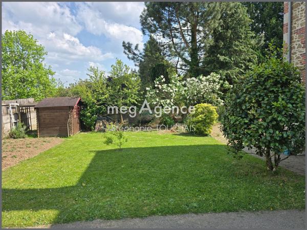 Maison à ERNEE, 53500 - 6 pièces 124m²