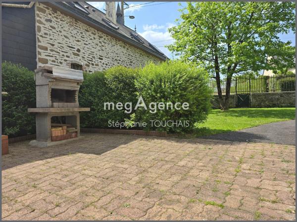 Maison à ERNEE, 53500 - 6 pièces 124m²