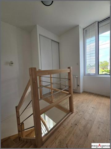 Maison à ERNEE, 53500 - 6 pièces 124m²