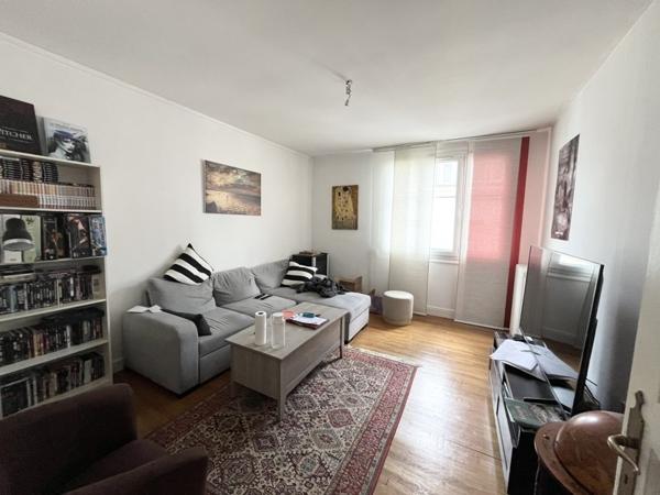 Immeuble à vendre |  Tours |  180 m²