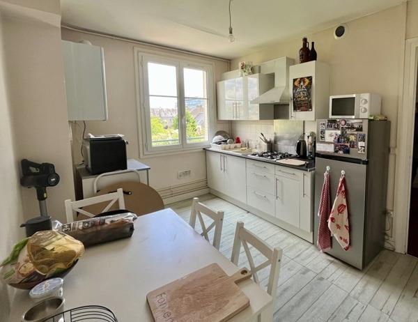 Immeuble à vendre |  Tours |  180 m²