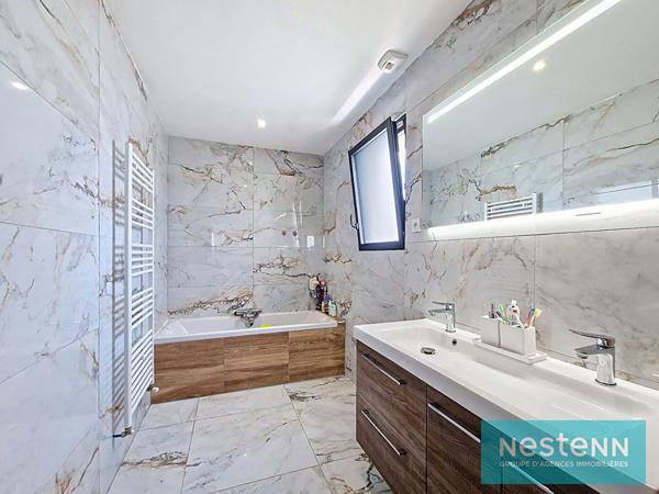 A VENDRE - YFFINIAC - Maison Contemporaine de 2022 vivable de plain-pied, 4 chambres !