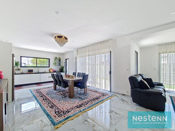 A VENDRE - YFFINIAC - Maison Contemporaine de 2022 vivable de plain-pied, 4 chambres !