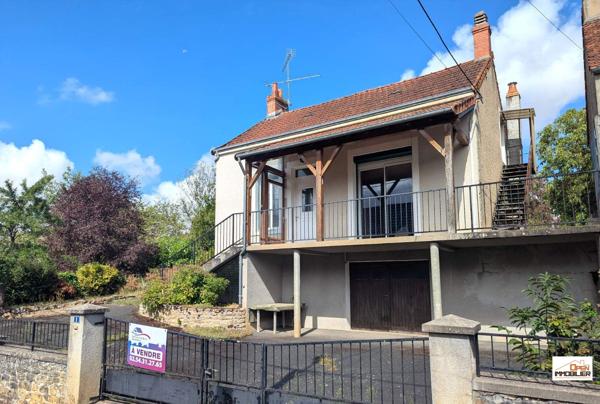 Maison de ville avec jardin et garage !