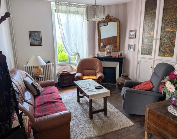 Maison de ville avec jardin et garage !