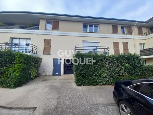 À LOUER, 2 PIÈCES MEUBLE A SAINT-PIERRE-DU-PERRAY (91280)