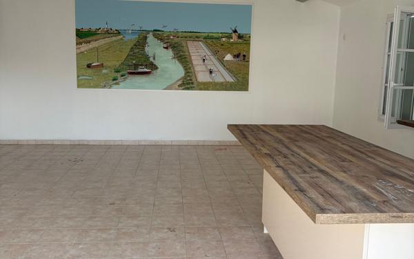 Maison à vendre    5 pièces • 104,64 m2 Le Bois-Plage-en-Ré