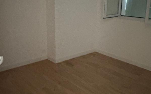 Maison à vendre    5 pièces • 104,64 m2 Le Bois-Plage-en-Ré