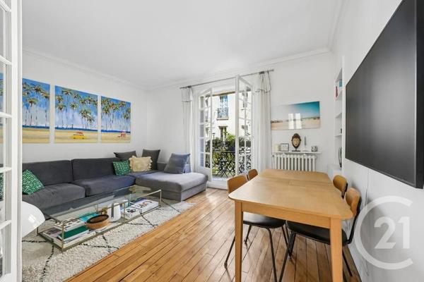 Appartement à vendre  4 pièces - 88,12 m 2   PARIS  - 75007