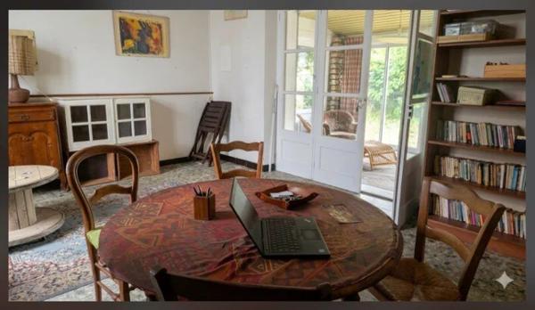 Vente                                                      Maison
                        
                     4 pièces                      95 m2                     à Nantes