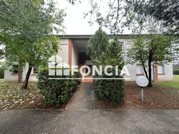 Location Appartement 2 pièces 46.2 m² - 23 AVENUE VICTOR HUGO - APT F2 Negrepelisse 82800