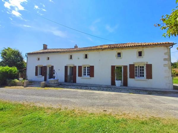 Charentaise de 5 chambres avec piscine