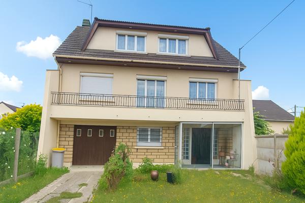 Pavillon 6 pièces - 4 chambres