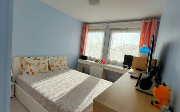 Appartement à vendre    5 pièces • 101,75 m2 Bussy-Saint-Georges
