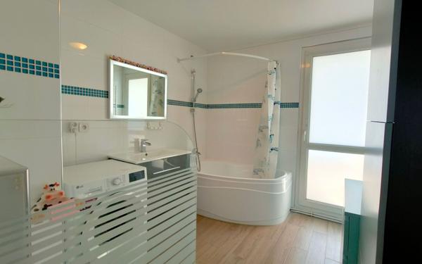 Appartement à vendre    5 pièces • 101,75 m2 Bussy-Saint-Georges