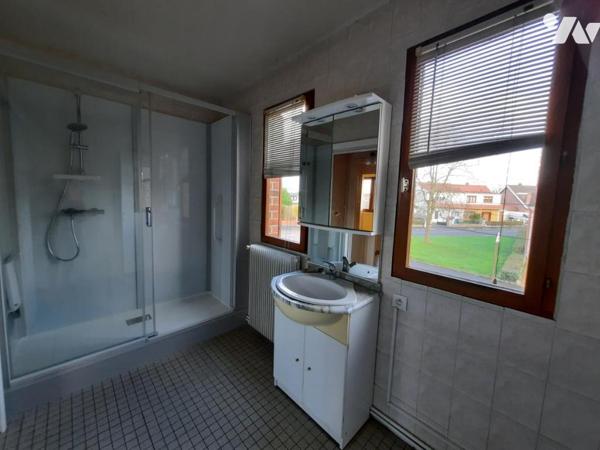 MAISON DE LOTISSEMENT 