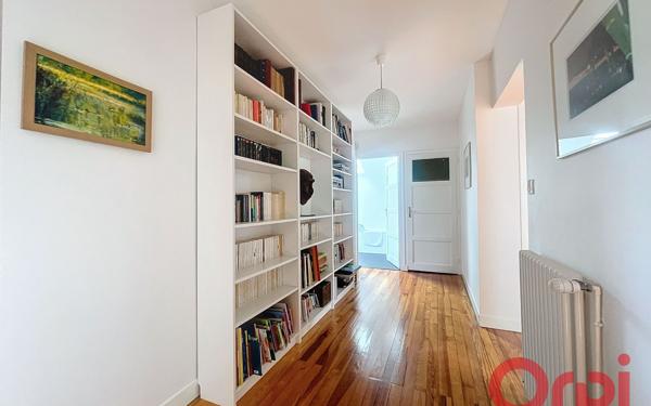 Maison à vendre    5 pièces • 146 m2 Décines-Charpieu