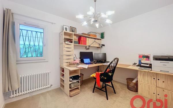 Maison à vendre    5 pièces • 146 m2 Décines-Charpieu