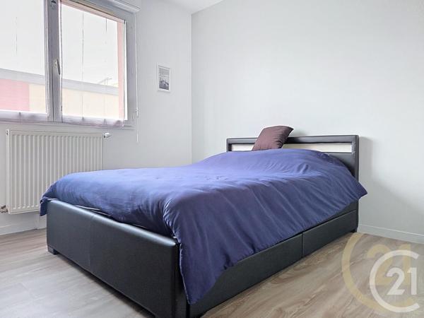 Appartement F3 à vendre  3 pièces - 74,60 m2 LILLEBONNE - 76