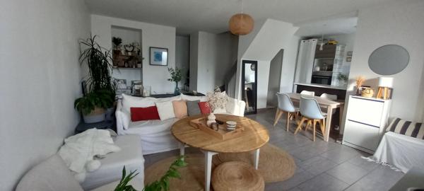 Maison de bourg Ecommoy 70 m² 3 chambres