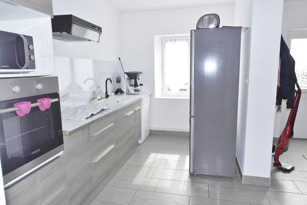 Maison de bourg Ecommoy 70 m² 3 chambres