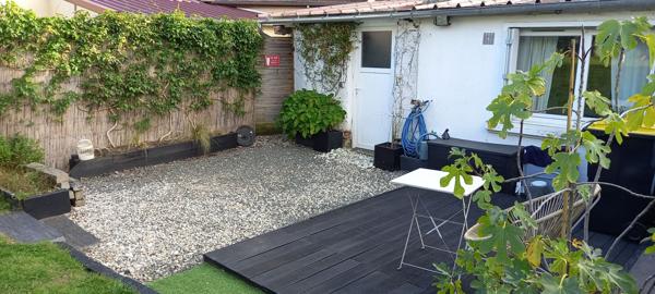 Maison de bourg Ecommoy 70 m² 3 chambres