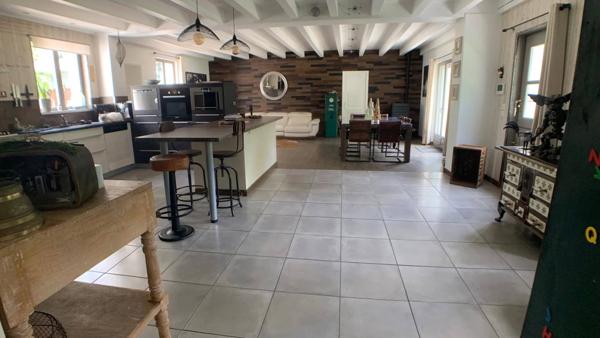 SUPERBE MAISON à NOYER-SUR-CHER 41110- 10 Mn ZOO DE BEAUVAL