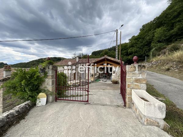 Maison 3 pièces - 102 m²