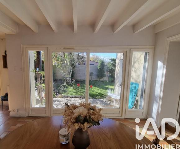 Maison à vendre 5 pièces 137 m² Arveyres