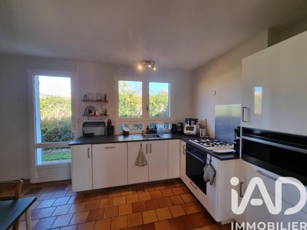 Maison à vendre 5 pièces 137 m² Arveyres