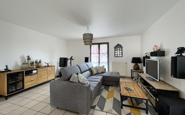 Maison à louer    4 pièces •  Marcilly-en-Villette