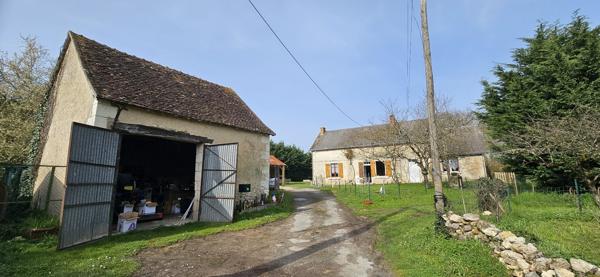 Maison de hameau à CHATILLON SUR INDRE (36700)
