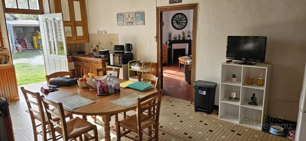 Maison de hameau à CHATILLON SUR INDRE (36700)