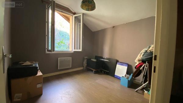 Appartement à vendre à Nantua dans l'Ain (01130), ref : 01048-241