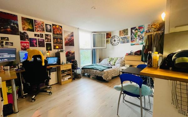 Appartement à vendre    1 pièce • 25,04 m2 Montpellier