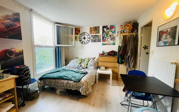 Appartement à vendre    1 pièce • 25,04 m2 Montpellier