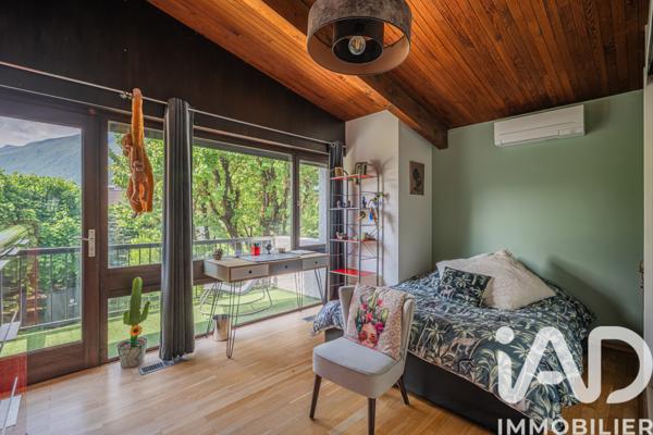 Maison à vendre 7 pièces 171 m² Saint-Égrève