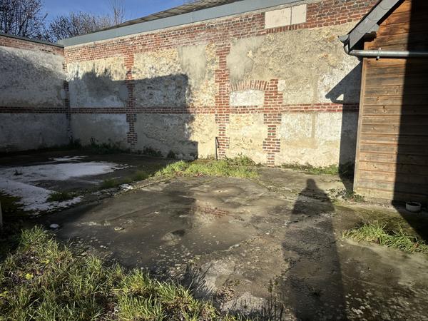 Immeuble 10 pièces - 192 m²