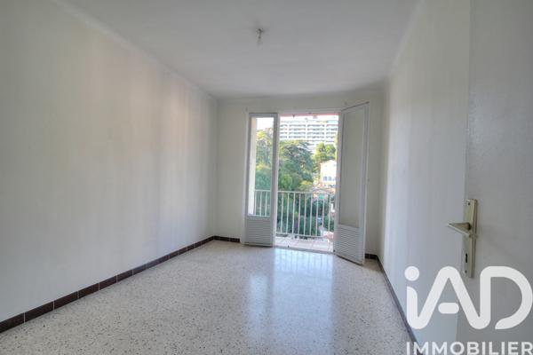 Appartement à vendre 3 pièces 65 m² Grasse