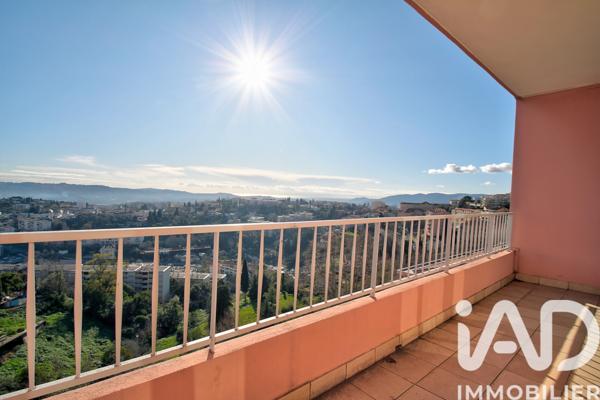 Appartement à vendre 3 pièces 65 m² Grasse