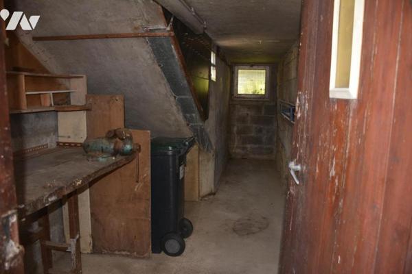 Vente sur le commune de Château-Gontier-Sur-Mayenne une maison avec jardin et garage 