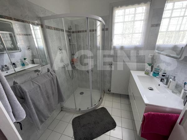 MAISON VILLA 215m² 5 CHAMBRES