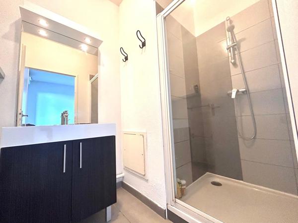 T4 avec terrasse panoramique et deux parkings