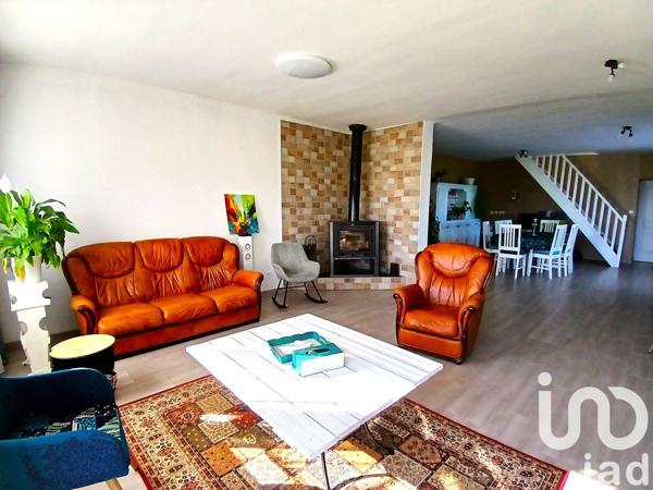 Ferme 7 pièces de 200 m² à Castelmayran (82210)