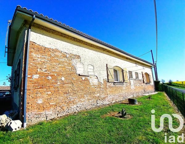 Ferme 7 pièces de 200 m² à Castelmayran (82210)