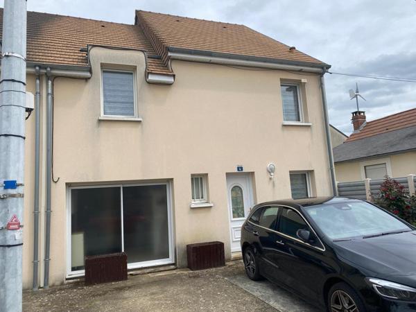 Maison à Le Mans, 72000 - 6 pièces 106m²